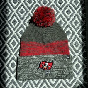 NWOT - NFL Tampa Bay BuccaneersBay Pom Pom Winter Beanie